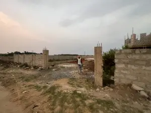 Half Plot in Sakumono for Quick Sale!