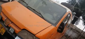 Peugeot Boxer 2010 Orange