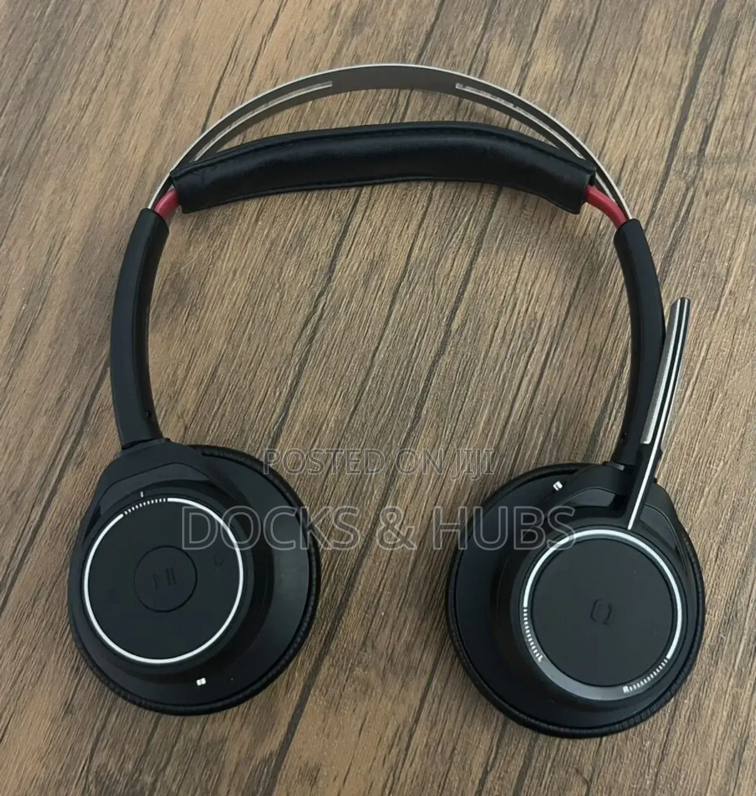 Plantronics Voyager Focus UC B825 Stereo Headset - Wireless