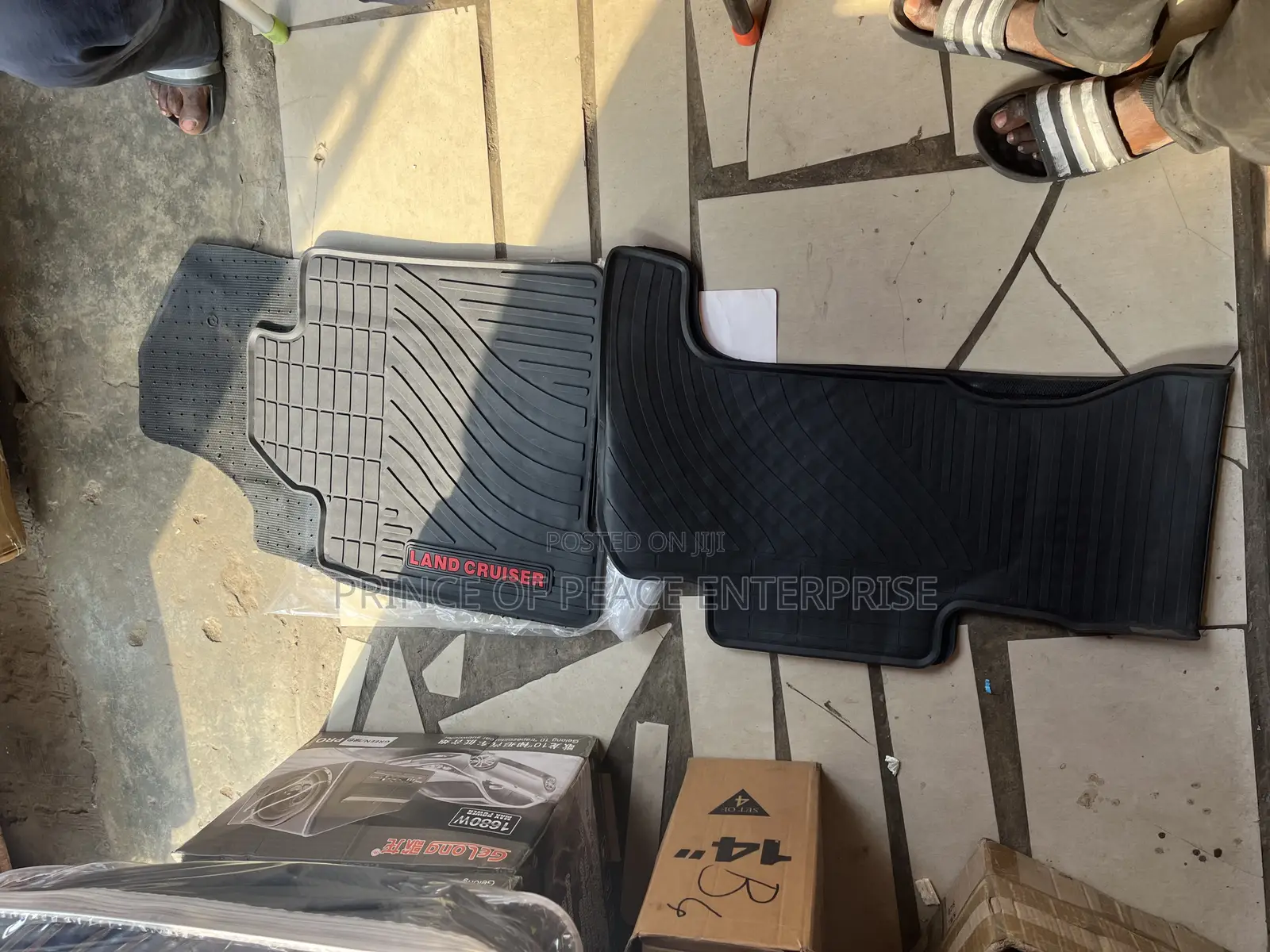Land Cruiser 200 and Land Cruiser 300 Complete Floor Mat
