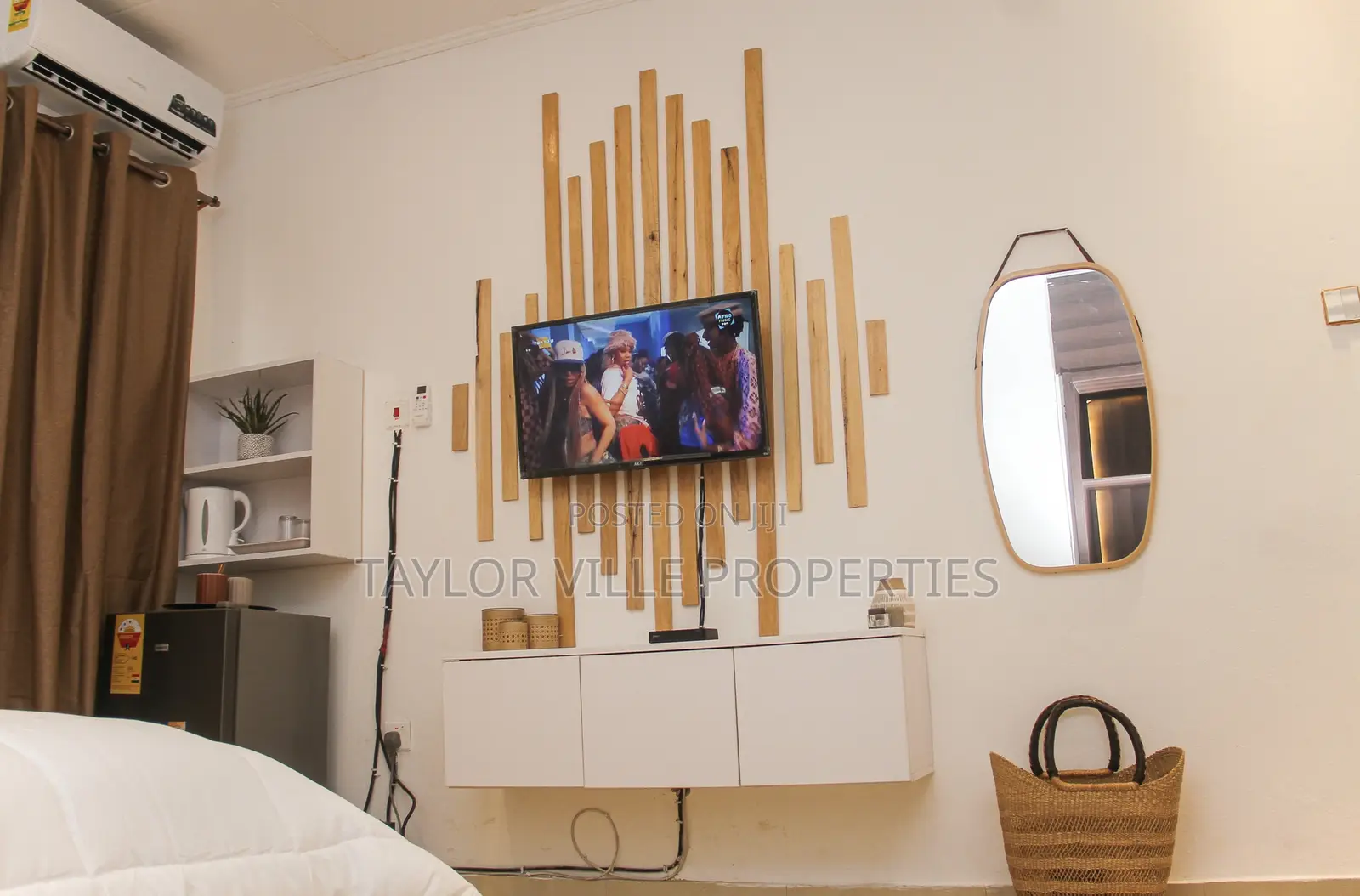 Comfy Private 1 Bedrm at East Legon, American Hse