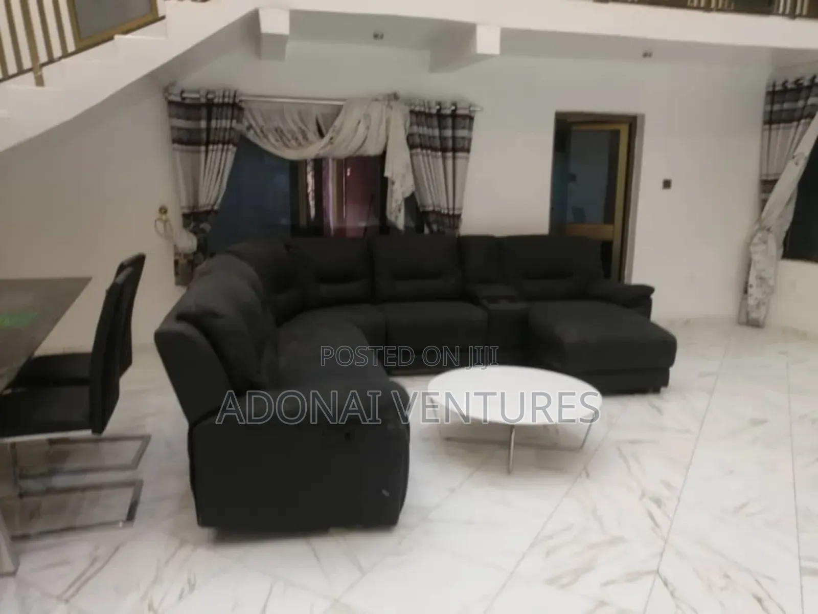 7bdrm House in Ahodwo Sokoban, Kumasi Metropolitan for rent