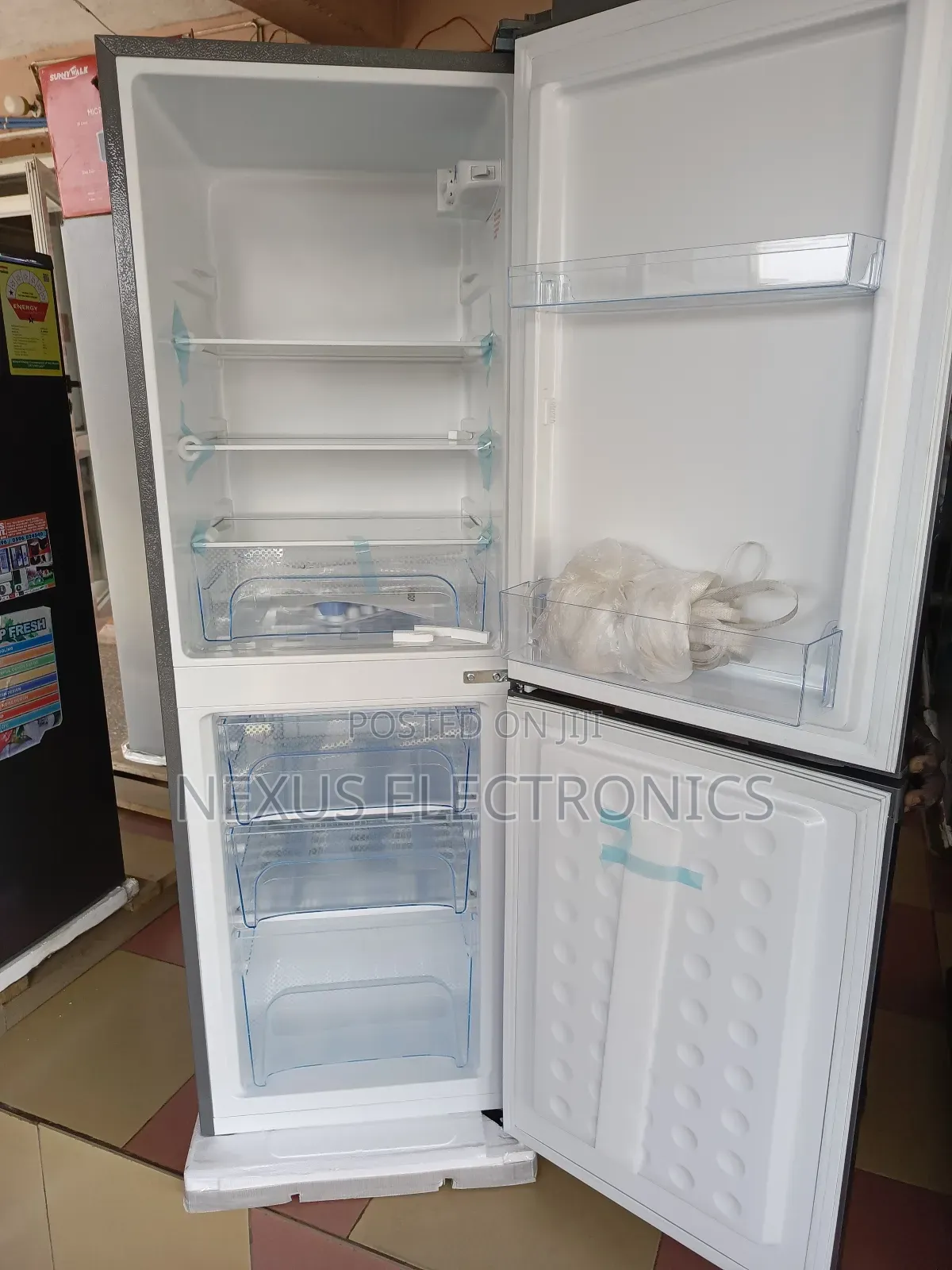 Brand New Chigo 183ltres Double Door Fridge