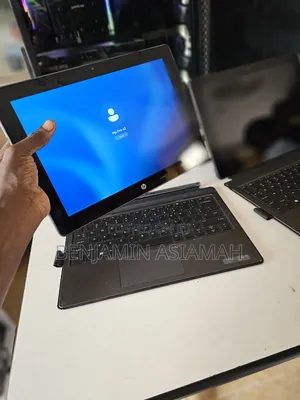 Laptop HP Pro X2 612 8GB Intel SSD 256GB