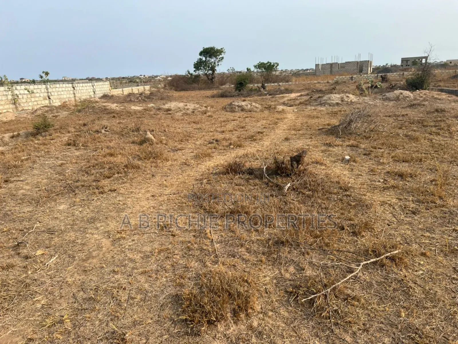 1 Plot of Land for Sale