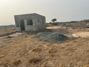 1 Plot of Land for Sale