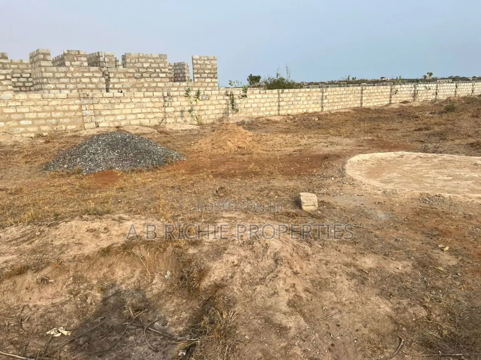 1 Plot of Land for Sale