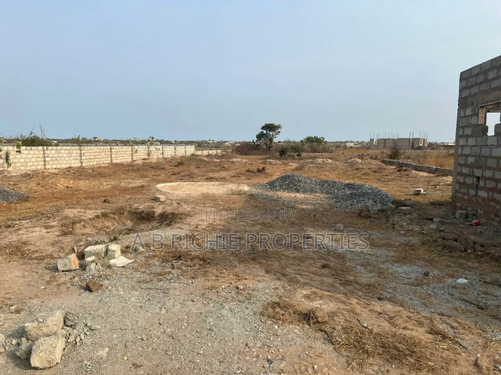 1 Plot of Land for Sale