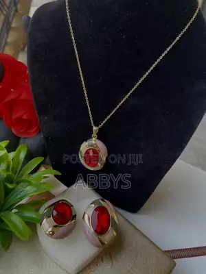 Photo - Beautiful Ladies Necklace With Earrings