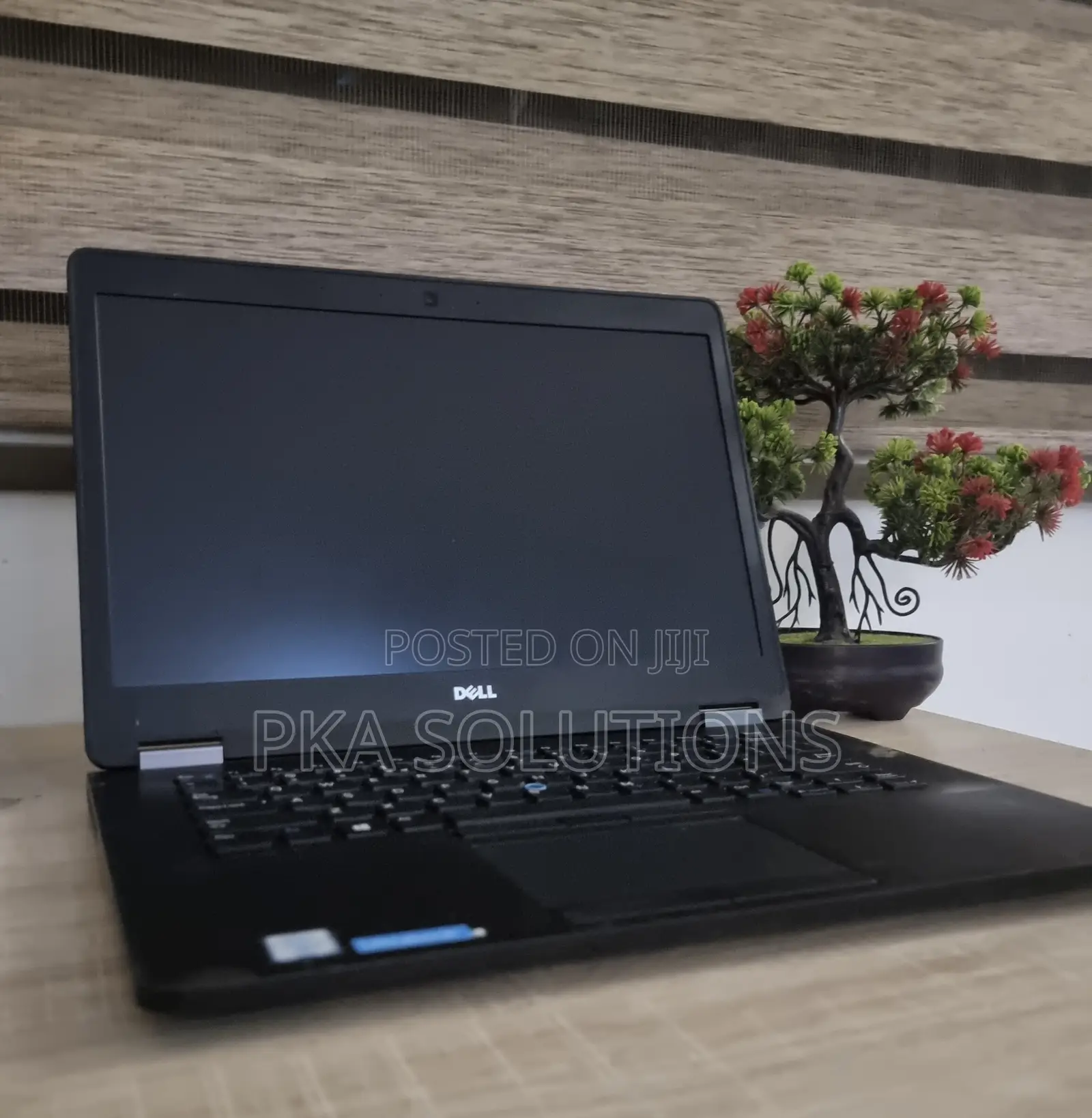 Laptop Dell Latitude E7470 8GB Intel Core I5 SSD 256GB