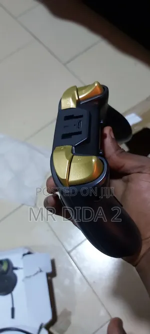 Pc, Phone and Nintendo Switch Controller Available