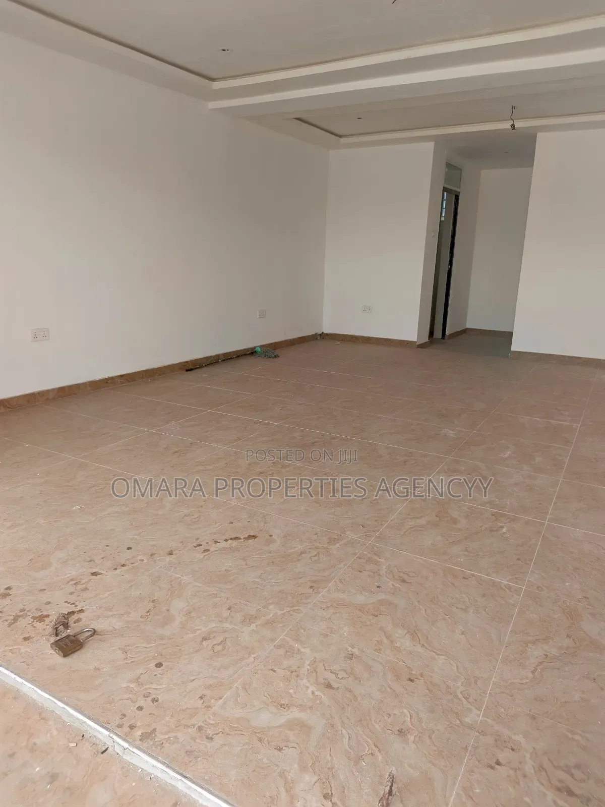 Shop for Rent