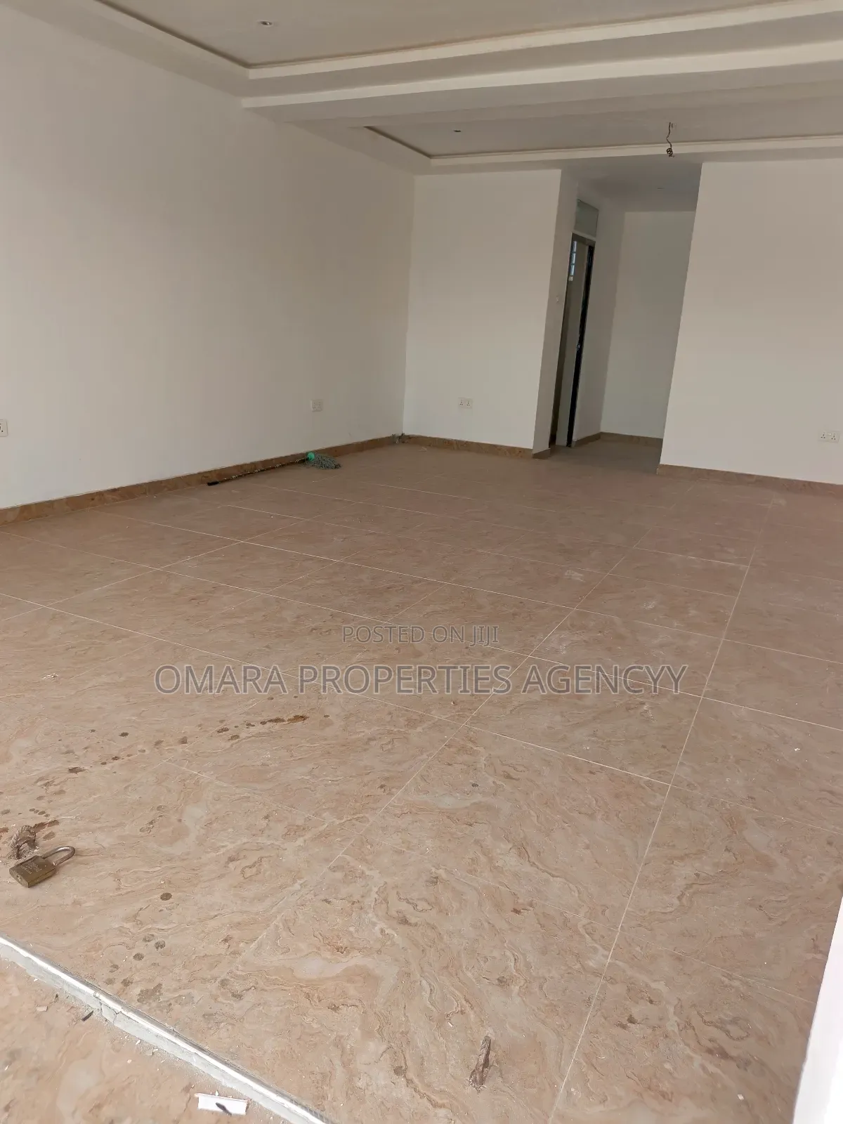 Shop for Rent
