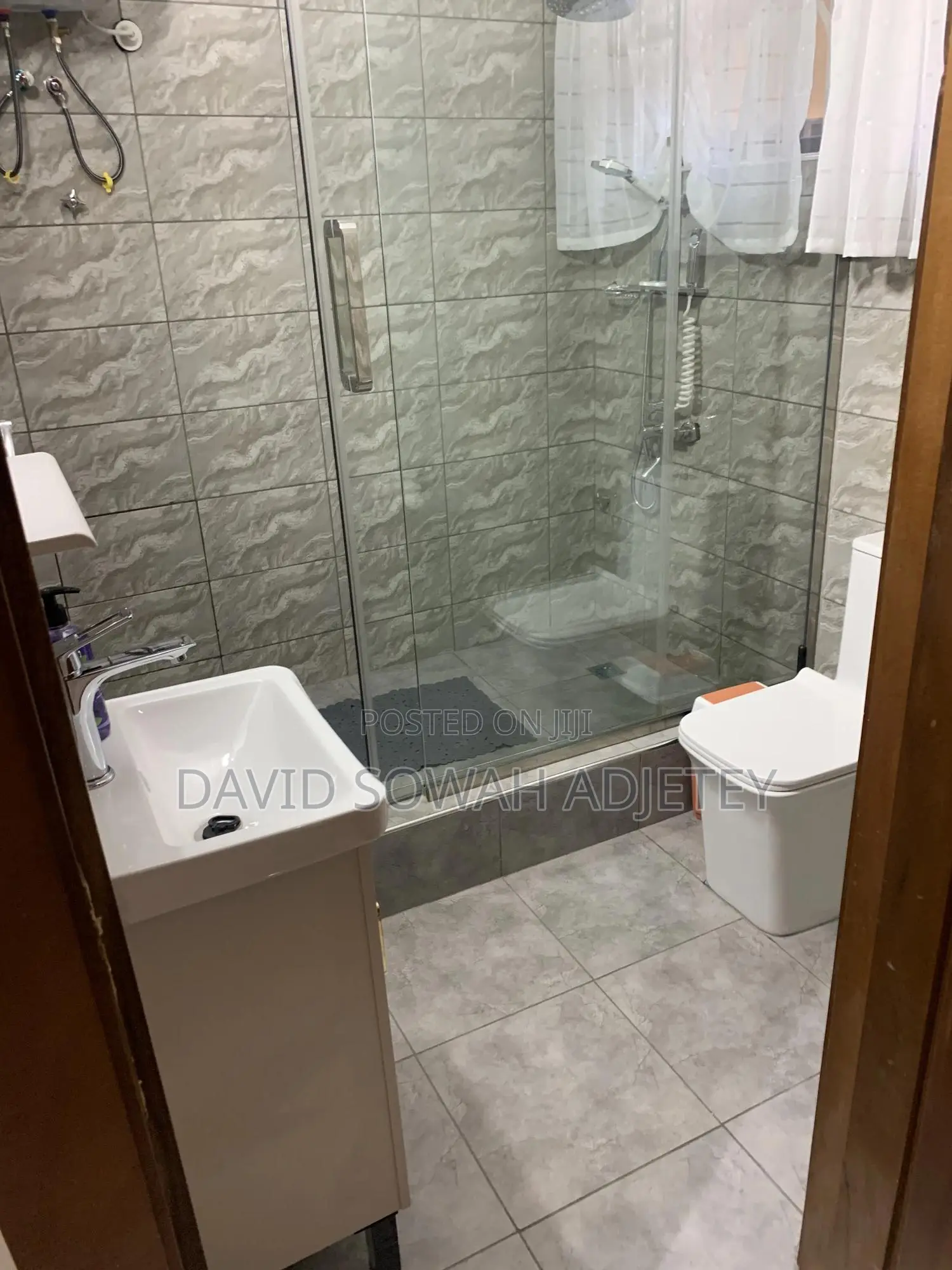 Furnished 4bdrm Duplex in East Airport for rent