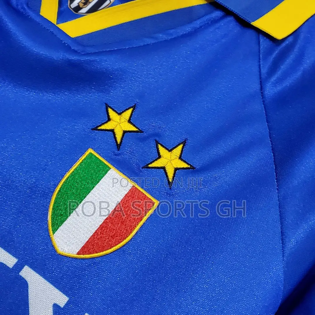1995/96 Juventus Retro Away Jersey