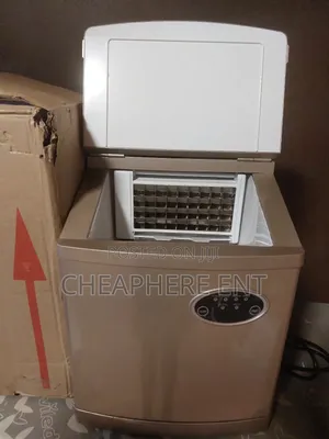 Ice_maker_machine