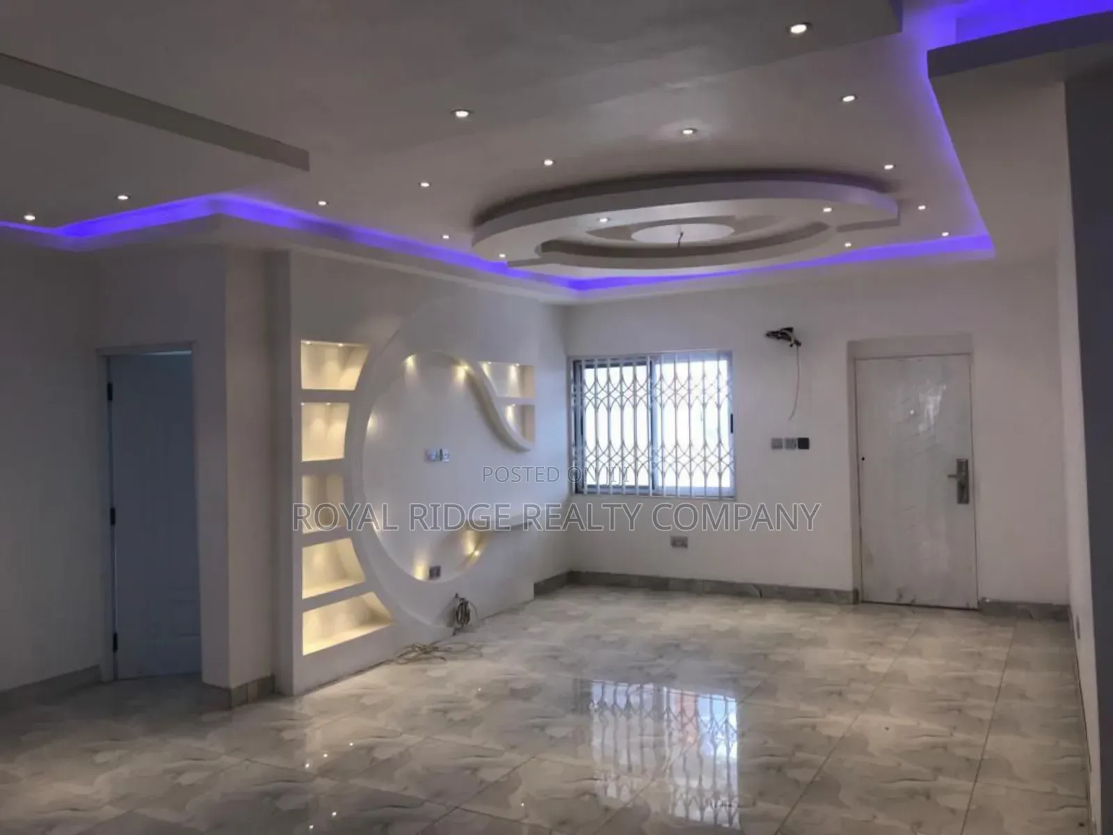 6bdrm Duplex in East Legon Hills, Accra Metropolitan for sale