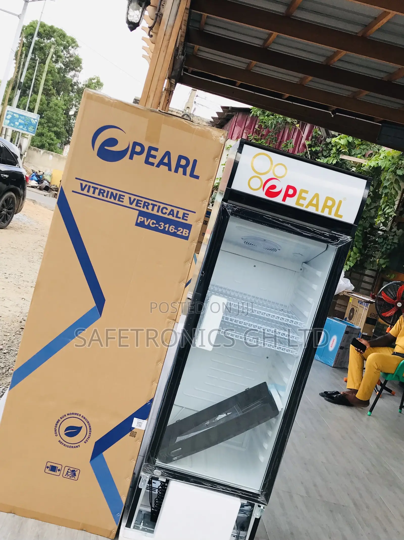 Pearl Chillout Display Singledoor PVC-316 253 Liters Fridge