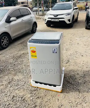 Sleek Design TCL 8kg Fully Automatic Washing Machine.