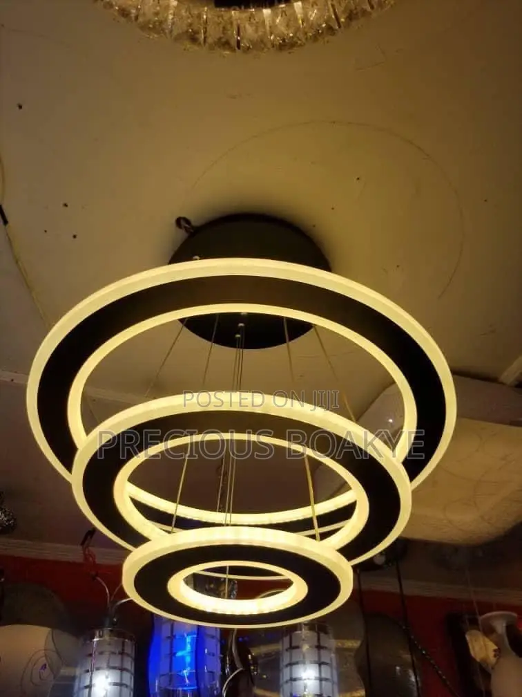 3 Dropped Pendent Light