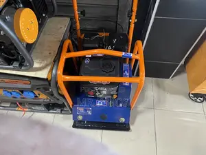 90kg 4.8kw(6.5hp) Gasoline Plate Compactor - Wpm2a100