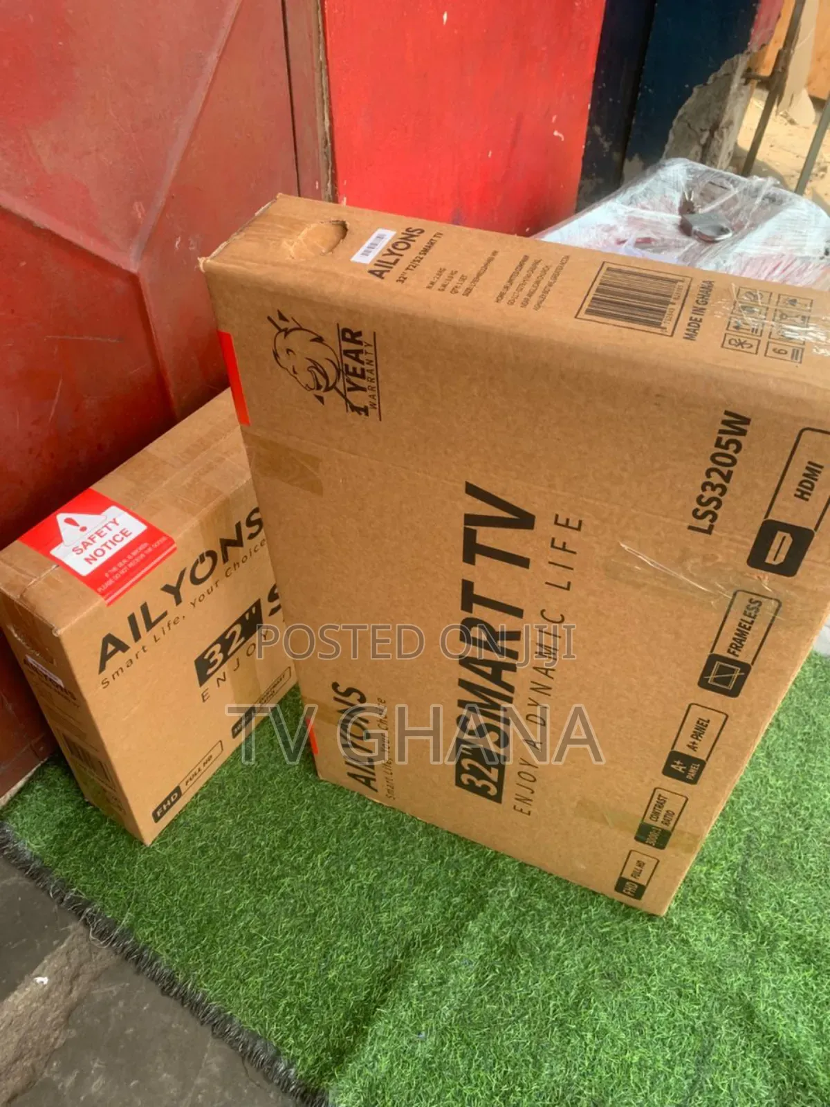 High Quality Television Ailyons 32inches Smart HDMI TVS