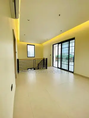 4bdrm House in Skm Properties, Dzorwulu for sale