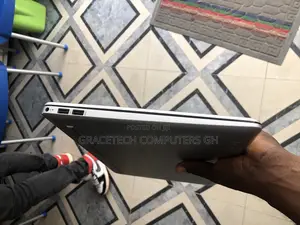 Laptop HP 15-Dy1032wm 8GB Intel Core I3 SSD 256GB