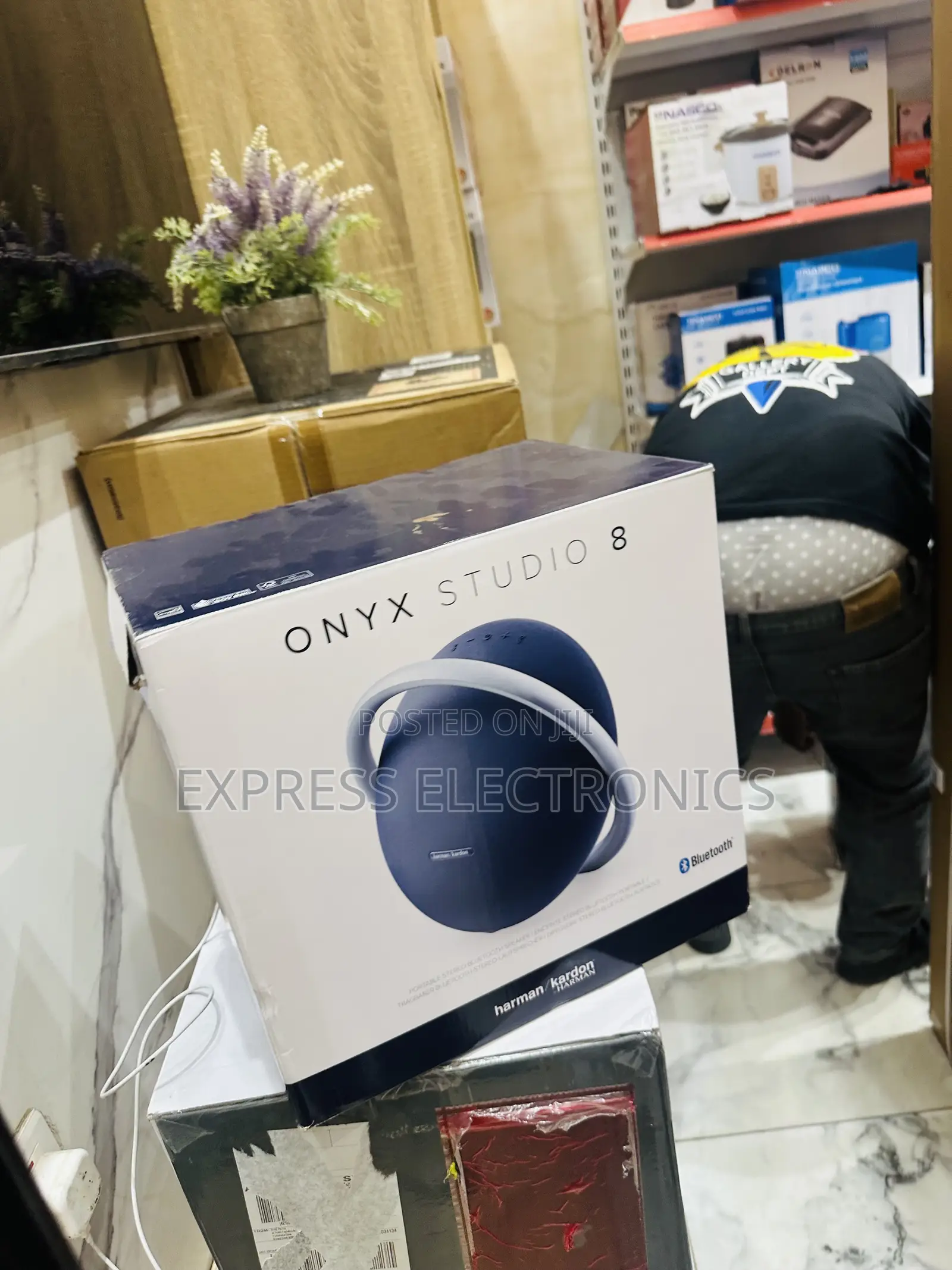 Best Sound Performance  Onyx 8 Studio Bluetooth Speaker