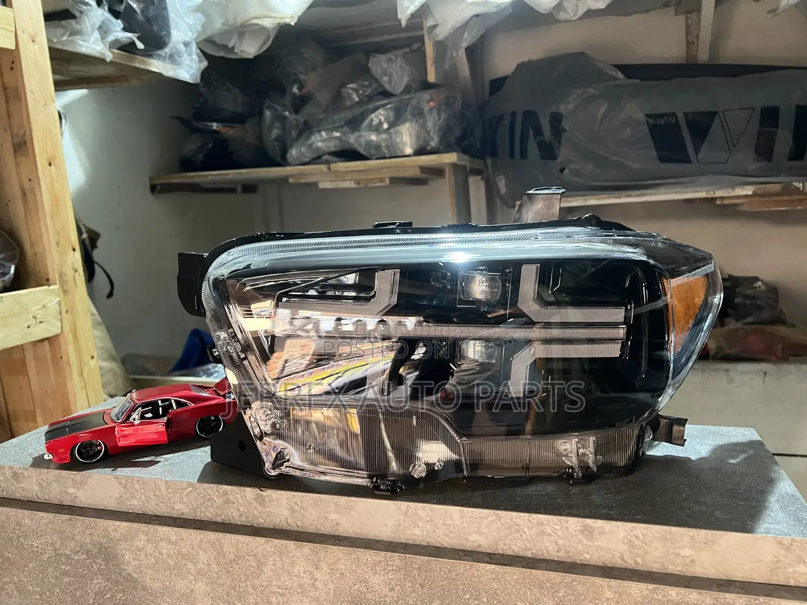 Toyota Tacoma 2016-2023 Headlight Spec
