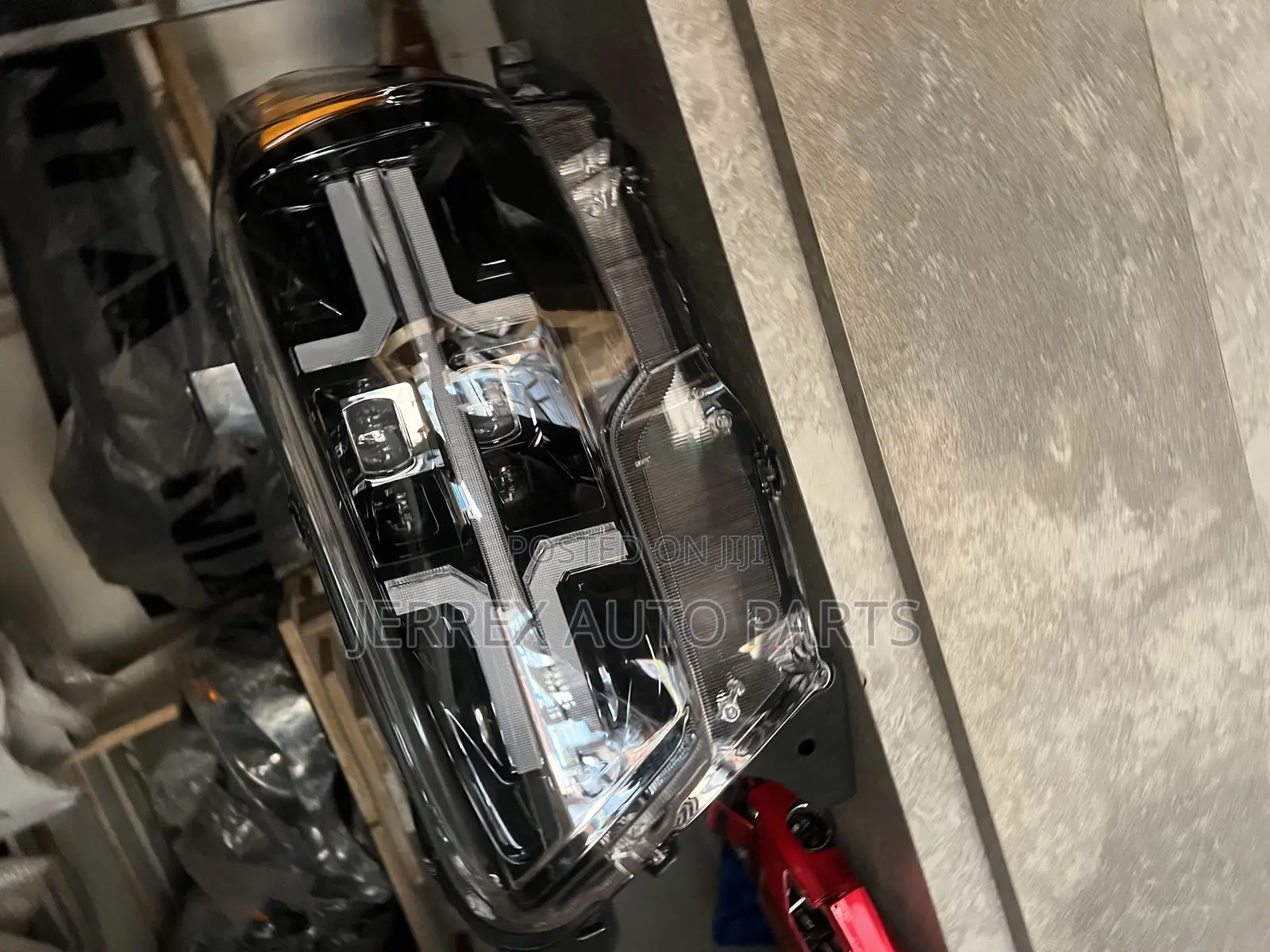 Toyota Tacoma 2016-2023 Headlight Spec