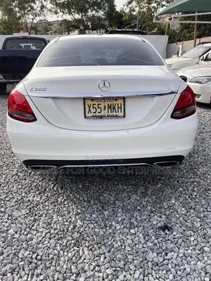 Mercedes-Benz C300 2015 White