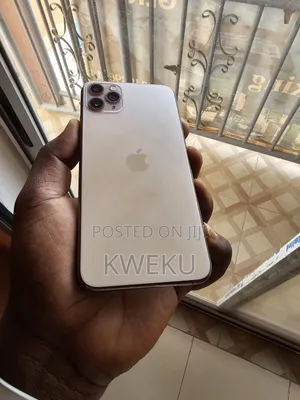 Apple iPhone 11 Pro Max 64 GB Gold