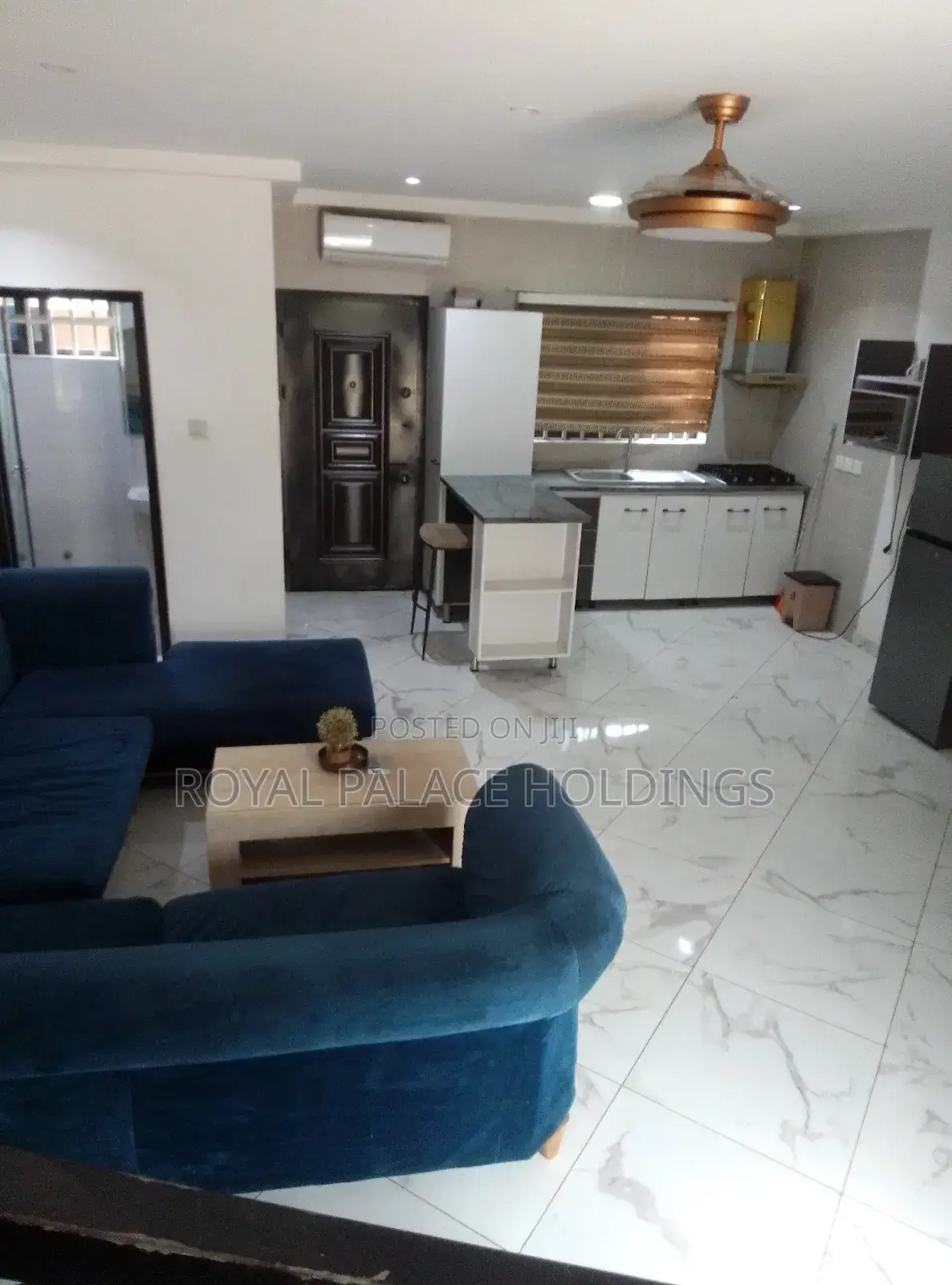 Furnished 1bdrm Apartment in Hills, School Junction for rent