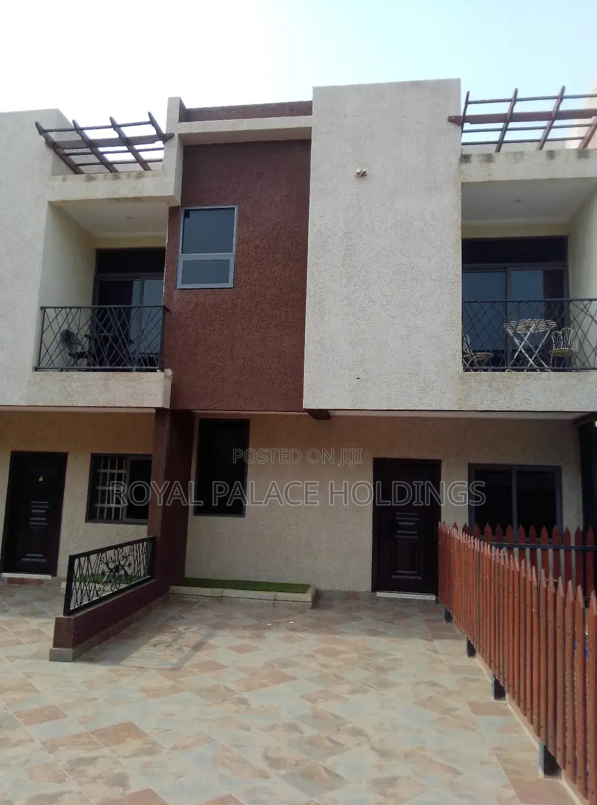 Furnished 1bdrm Apartment in Hills, School Junction for rent