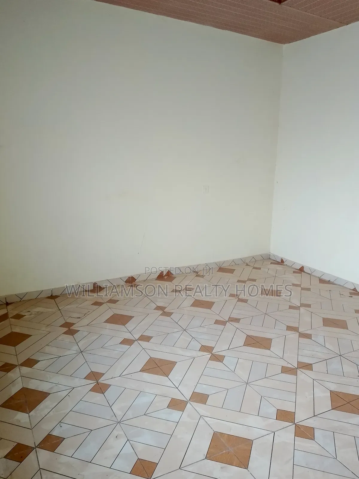 1bdrm Apartment in Junction Mall Area, Spintex for rent