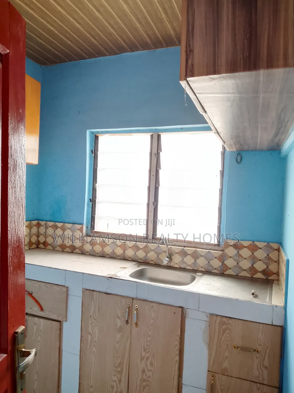 1bdrm Apartment in Junction Mall Area, Spintex for rent