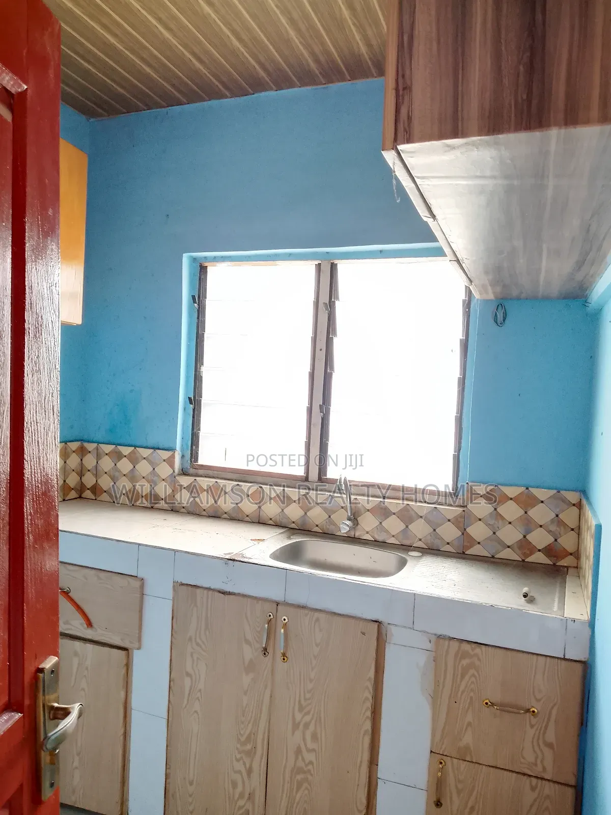 1bdrm Apartment in Junction Mall Area, Spintex for rent