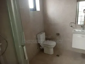 5bdrm House in Unique Key Agency, Airport Residential Area for sale