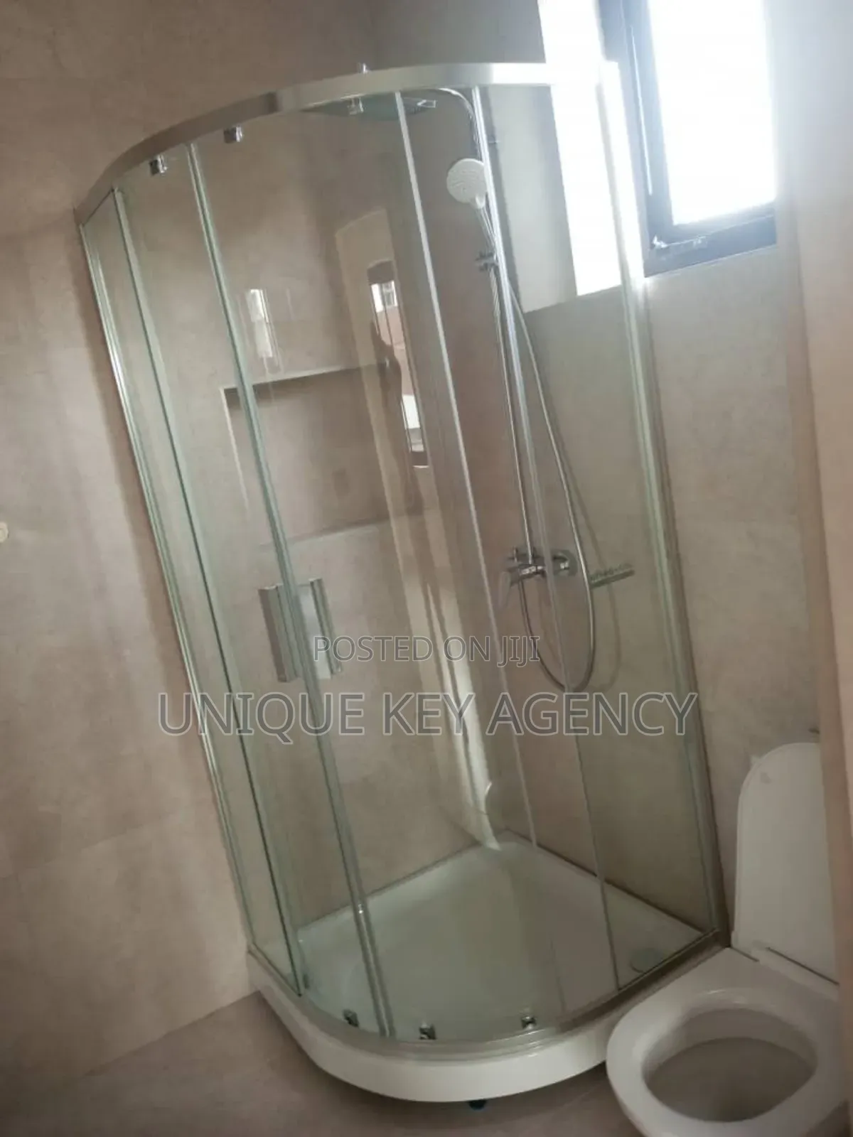 5bdrm House in Unique Key Agency, Airport Residential Area for sale
