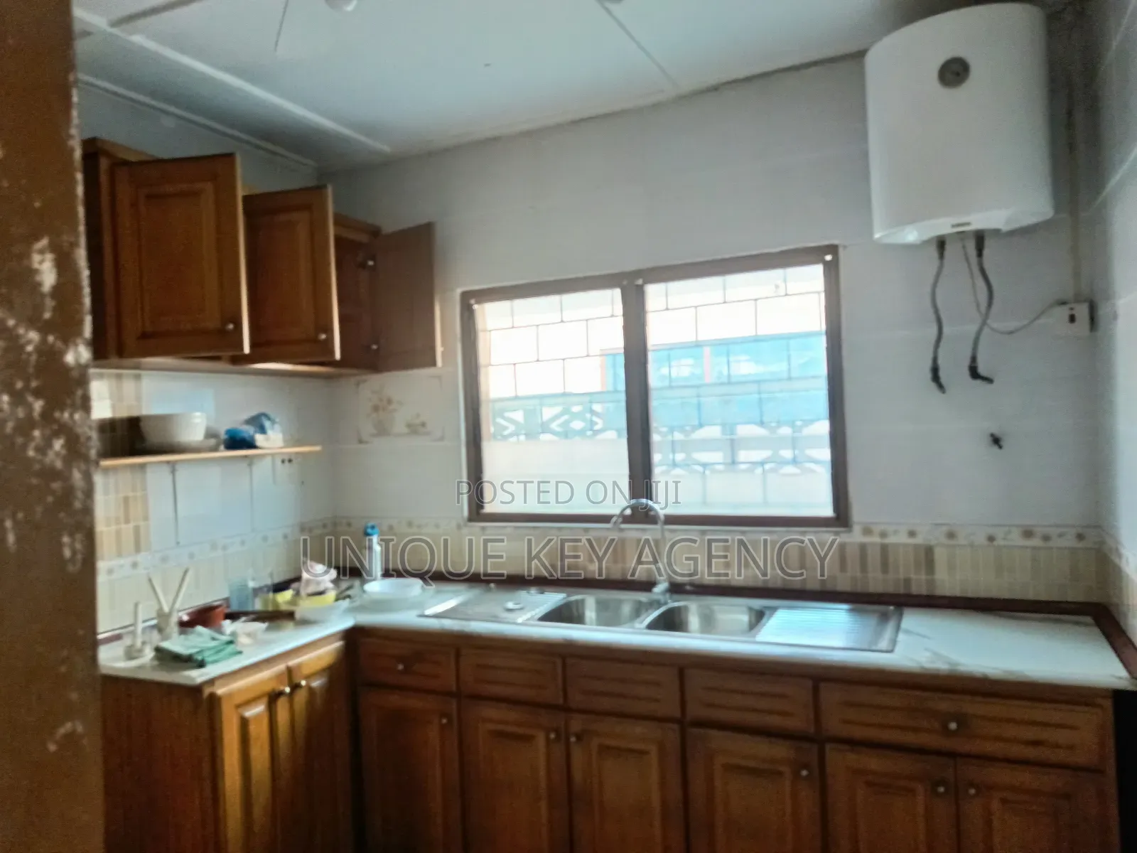4bdrm House in Unique Key Agency, North Kaneshie for rent