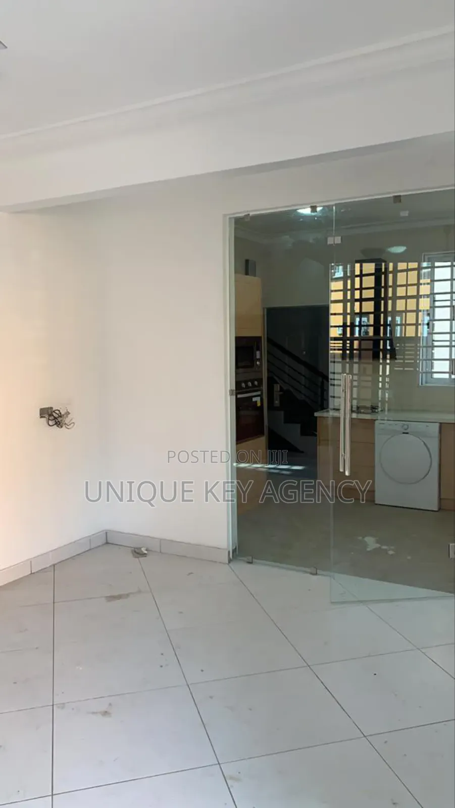3bdrm Apartment in Unique Key Agency, Achimota for rent