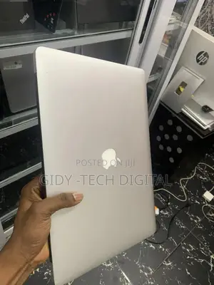 Laptop Apple MacBook 2015 16GB Intel Core I7 SSD 256GB