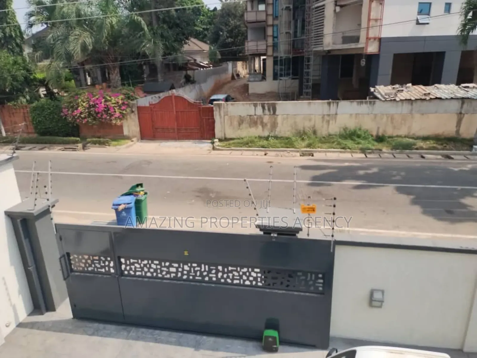 4bdrm House in Airport Residential Area for rent