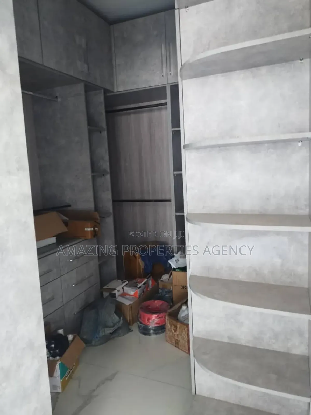 4bdrm House in Airport Residential Area for rent