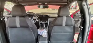 Honda Civic 2018 Red