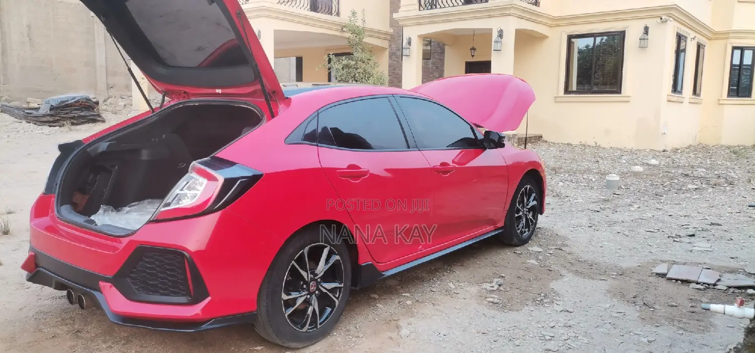Honda Civic 2018 Red