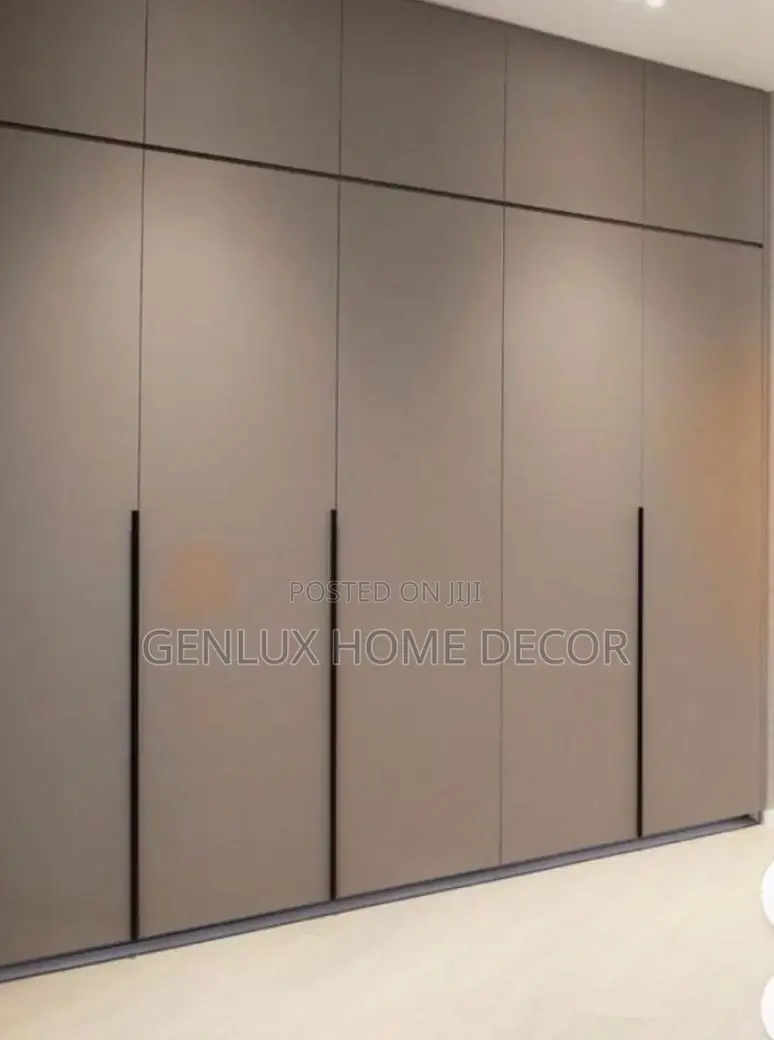 Floor-to-Ceiling Wardrobes for Maximum Storage