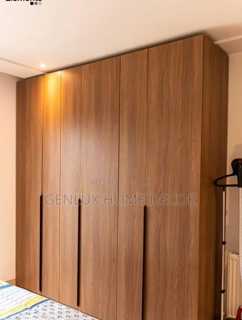 Floor-to-Ceiling Wardrobes for Maximum Storage