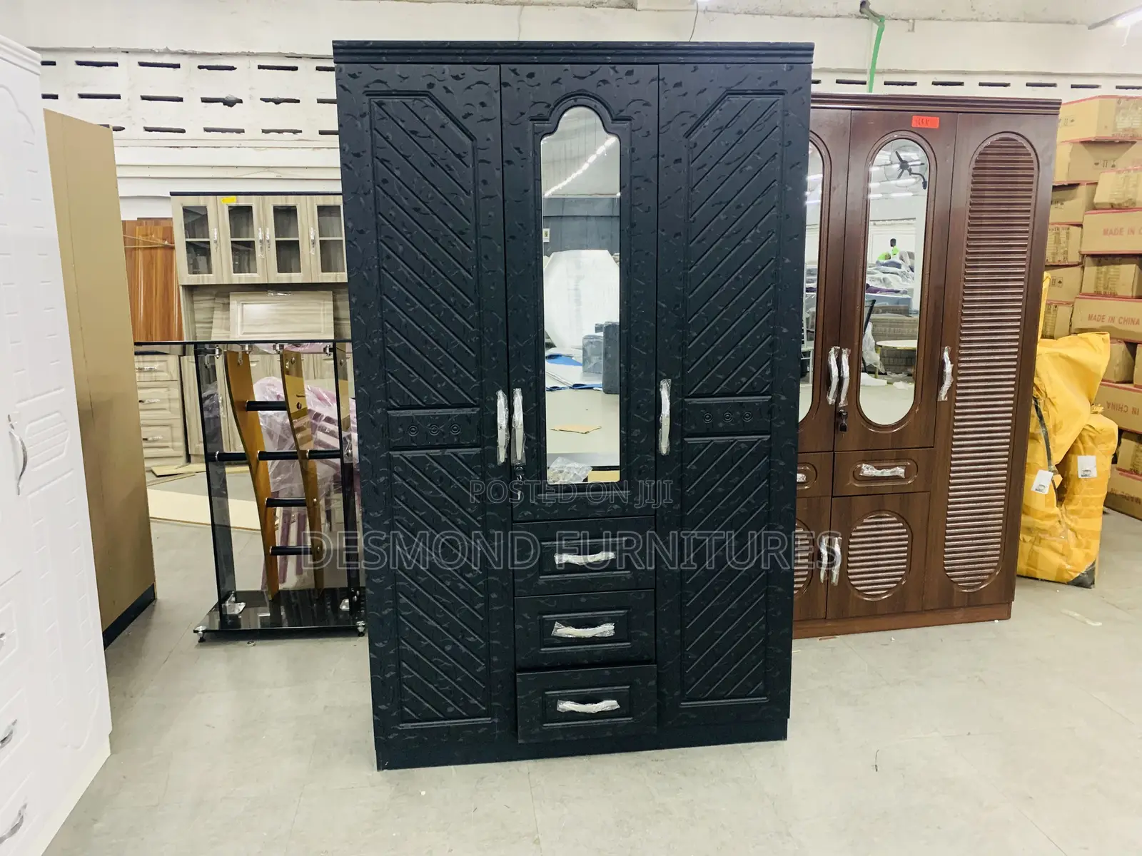 Wardrobe 3 In 1 With A Mirror ( 9353)